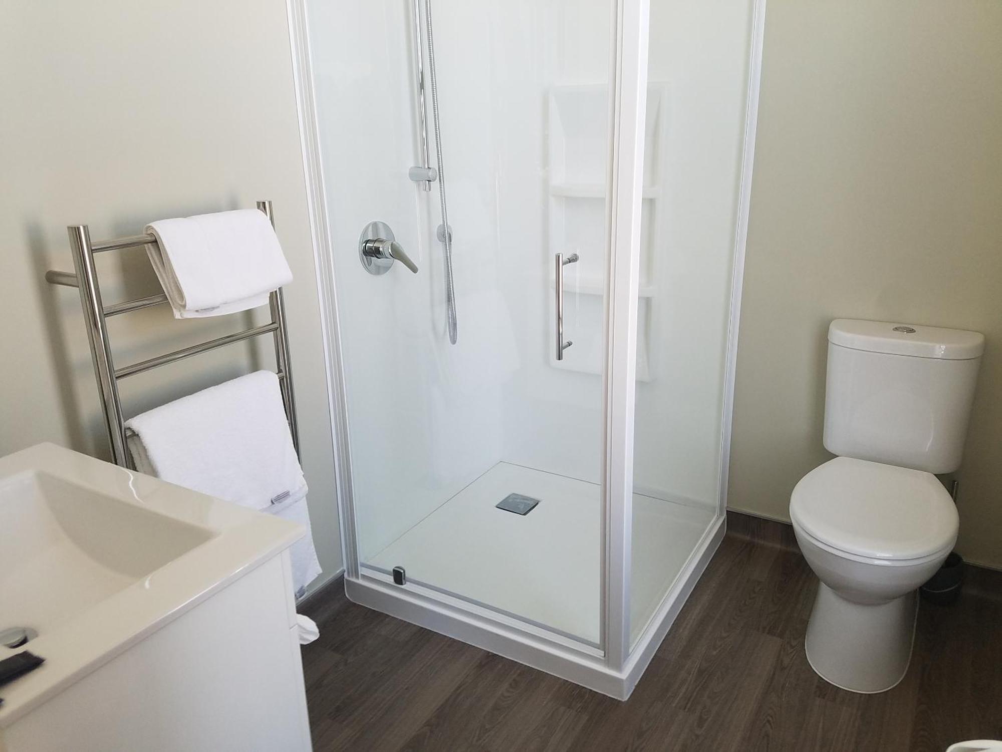 Stumpers Hotel Hokitika Room photo